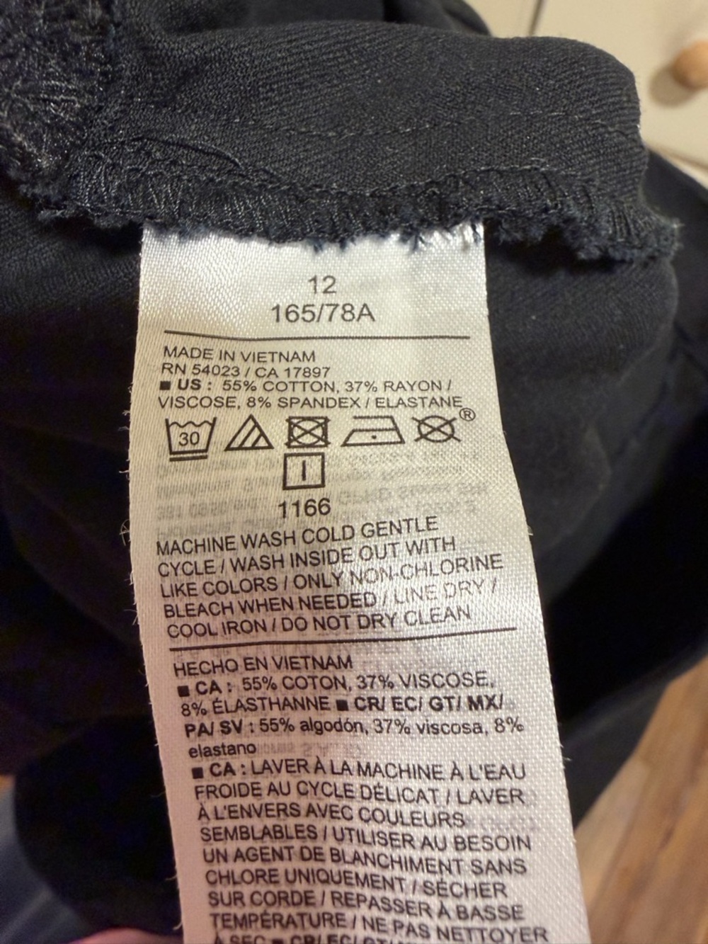 Maternity pixie flare pants - Picture 3 of 4